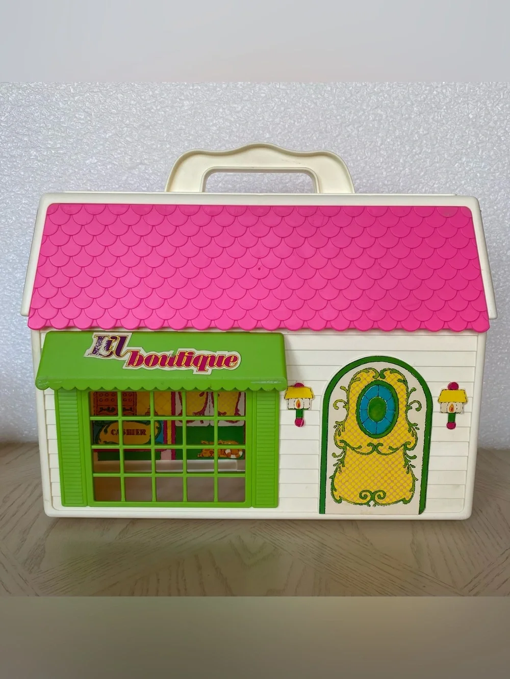 Vintage 1983 Schaper Lil' Me Boutique Carrying Case with 4 Dolls, Clothes, Hats